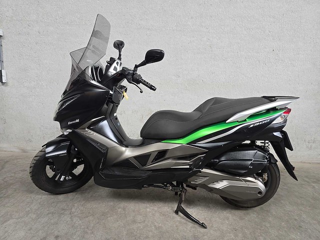 Kawasaki - motorscooter - j300 abs - 4t 300cc 15mklf - afbeelding 1 van  8