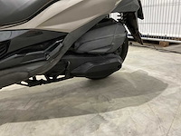Kawasaki - scooter - j300 abs se - motorscooter - afbeelding 3 van  15