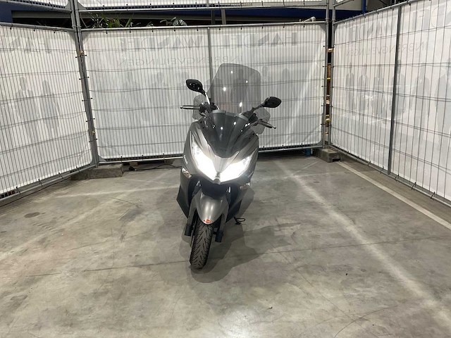 Kawasaki - scooter - j300 abs se - motorscooter - afbeelding 11 van  15