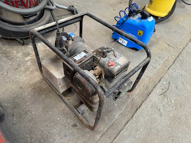 Kawasaki - stroomgenerator - afbeelding 1 van  3