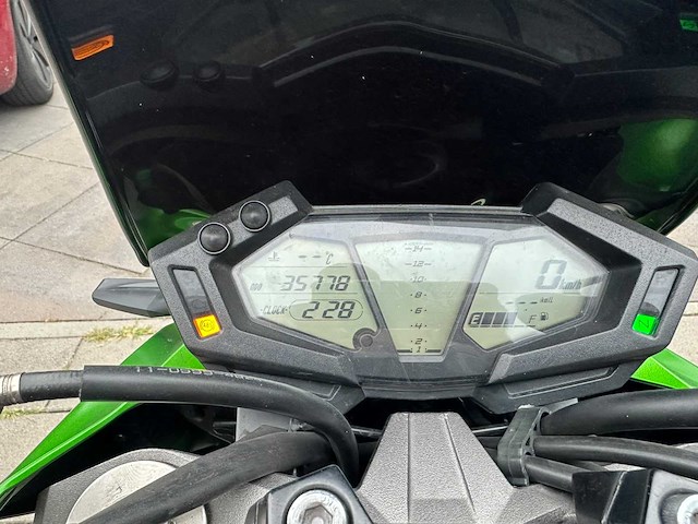 Kawasaki - tour - z 800 abs - 90-mj-nv - afbeelding 10 van  24