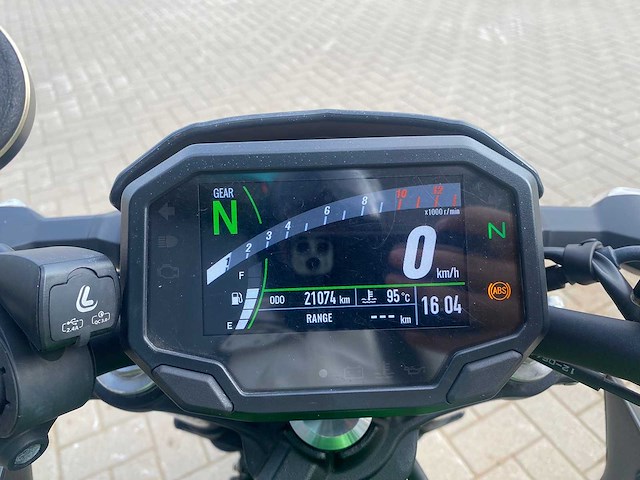 Kawasaki - tour - z650 - afbeelding 5 van  6