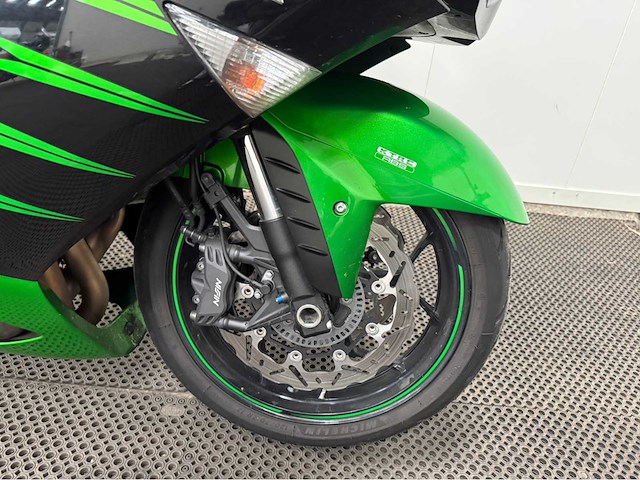 Kawasaki - zzr 1400 - tour - motorfiets - 2014 - afbeelding 2 van  8