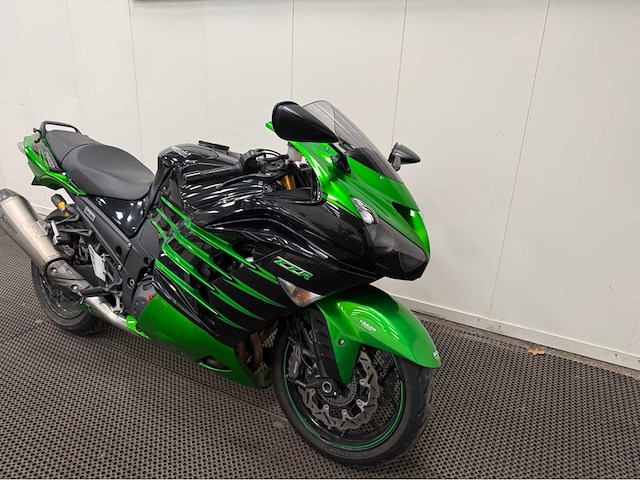 Kawasaki - zzr 1400 - tour - motorfiets - 2014 - afbeelding 6 van  8