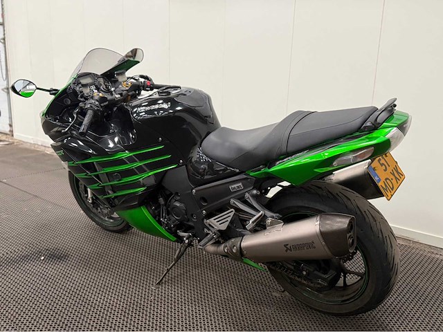Kawasaki - zzr 1400 - tour - motorfiets - 2014 - afbeelding 7 van  8