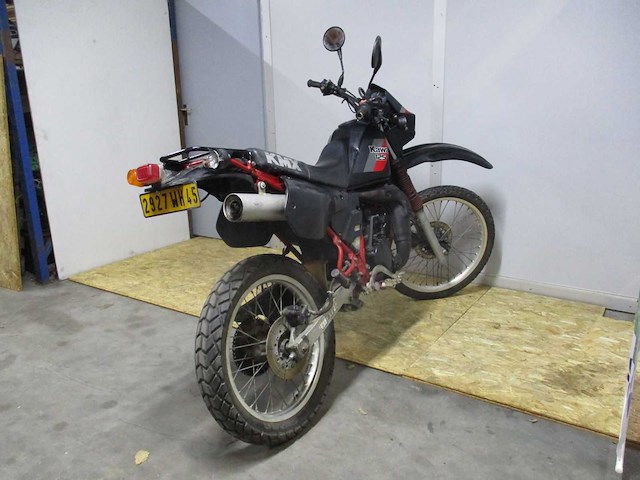 Kawasaki 2 takt - liquid cooled oldtimer motorfiets - kmx 125 - motorfiets - afbeelding 9 van  11