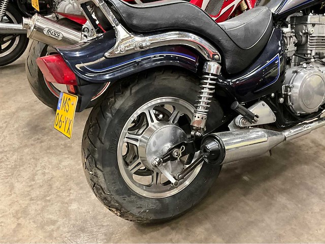 Kawasaki chopper motorfiets - afbeelding 19 van  27