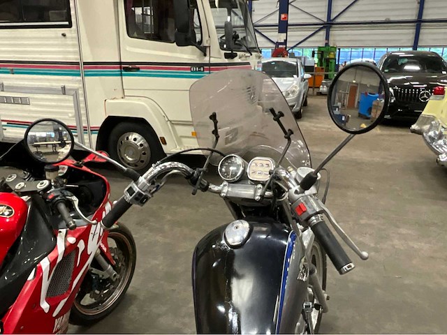 Kawasaki chopper motorfiets - afbeelding 23 van  27