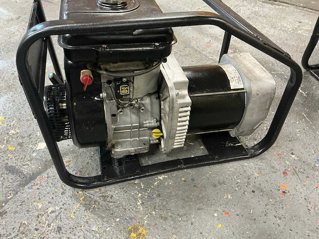 Kawasaki fg230 stroomgenerator - afbeelding 5 van  8