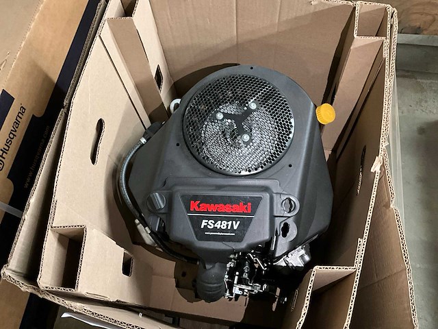 Kawasaki fs481v benzinemotor - afbeelding 1 van  2