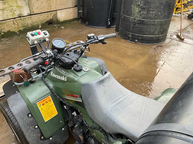 Kawasaki klf 300 quad - afbeelding 25 van  25