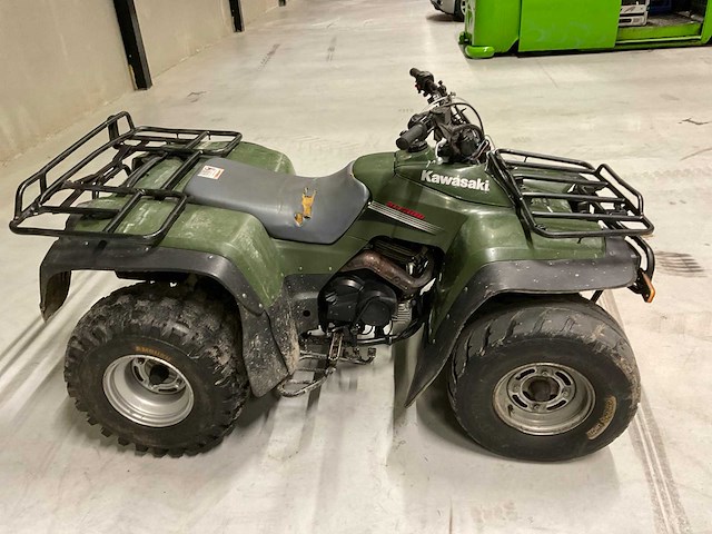 Kawasaki klf300 quad - afbeelding 11 van  16