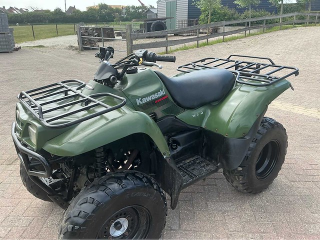 Kawasaki kvf 360 4wd quad - afbeelding 8 van  14