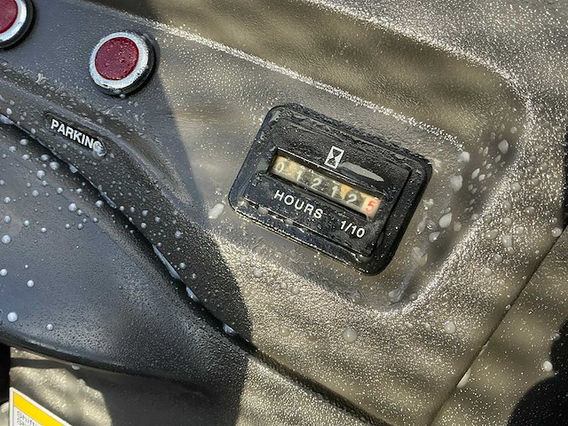 Kawasaki mule 610 4wd utility tractor - afbeelding 4 van  13