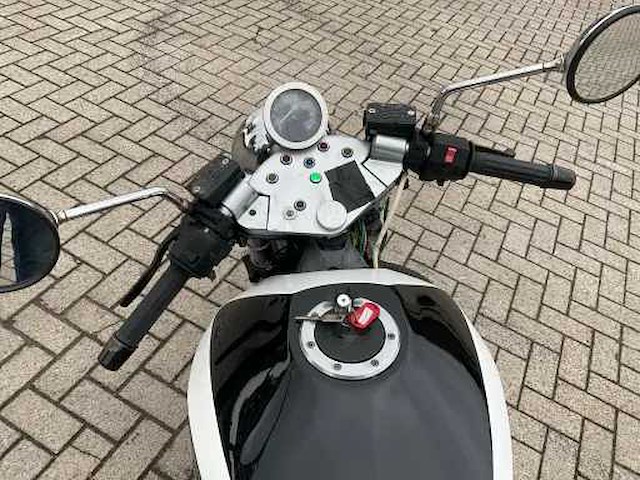 Kawasaki sport 750 motorfiets - afbeelding 3 van  10