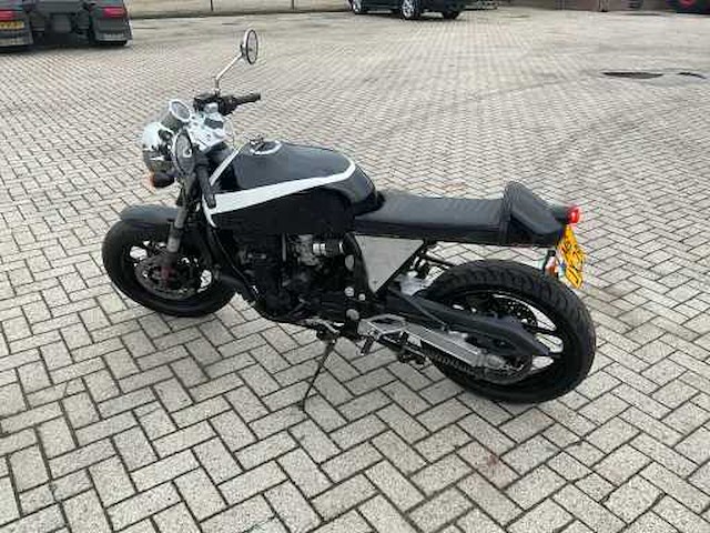 Kawasaki sport 750 motorfiets - afbeelding 8 van  10