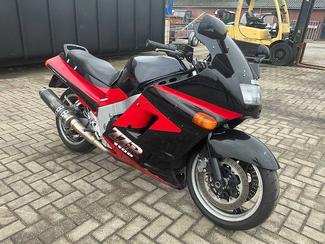 Kawasaki sport motorfiets - afbeelding 1 van  3