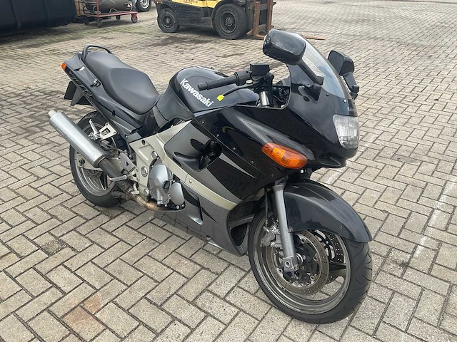 Kawasaki sport zzr 600 motorfiets - afbeelding 6 van  9