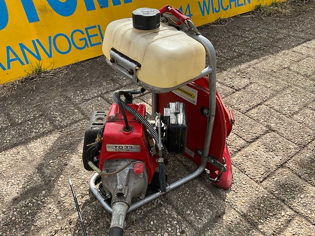 Kawasaki td33 bosmaaier - afbeelding 2 van  4