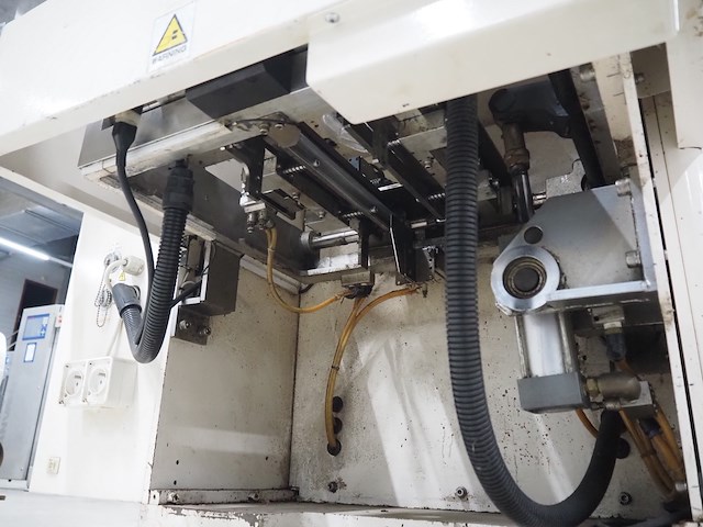 Kawashima - afbeelding 11 van  41