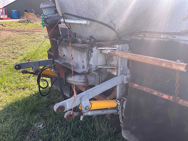 Kaweco 10500l mesttank - afbeelding 7 van  24