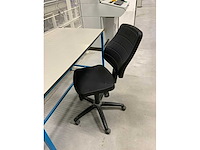 Kaymar - werkbank met 2-delige aarde verbindingspunt en eurokraft werkplaats bureaustoel - afbeelding 7 van  7