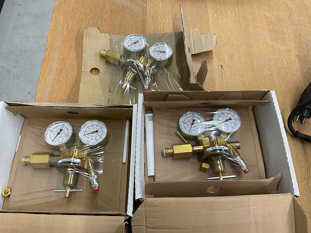 Kayser reduceerventiel voor gasfles (3x) - afbeelding 2 van  3