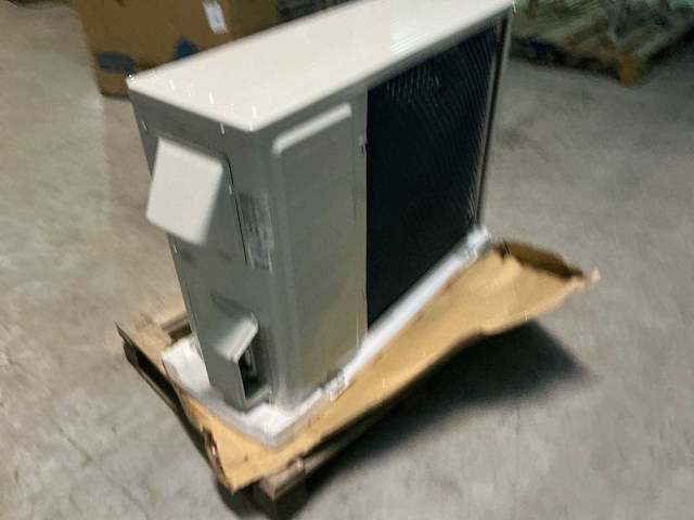 Kaysun kae-pv 35 airconditioning outdoorunit - afbeelding 3 van  6