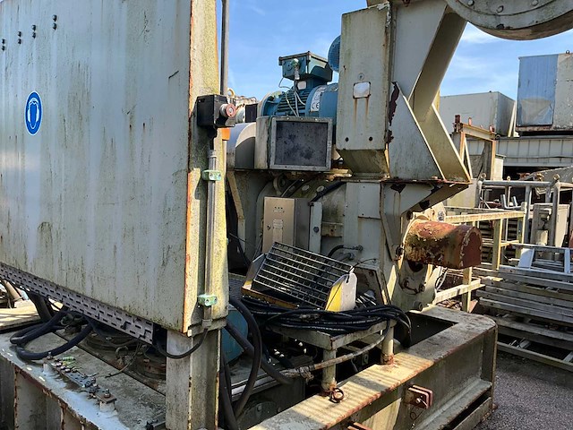 Kca deutag t-61 - zware gas & olie landboortoren - afbeelding 27 van  72