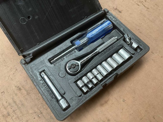 Kd tools engelse doppenset - afbeelding 1 van  3
