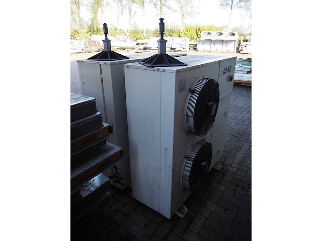 Kd - afbeelding 4 van  9