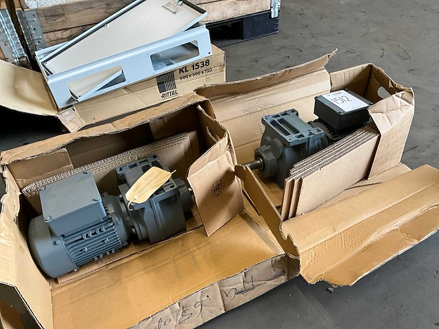 Keb elektromotor (2x) - afbeelding 1 van  4