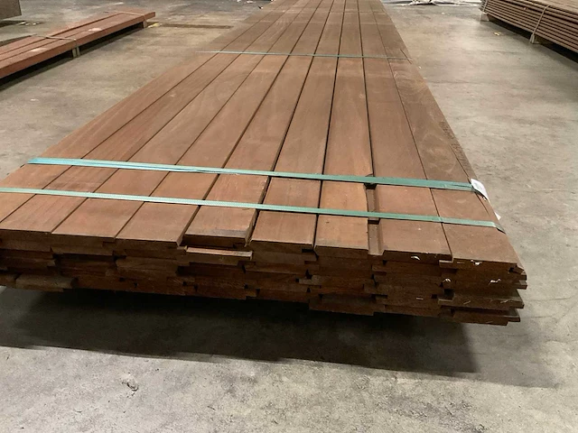 Kebony radiata shiplapdelen 19x100 mm (54x) - afbeelding 2 van  5