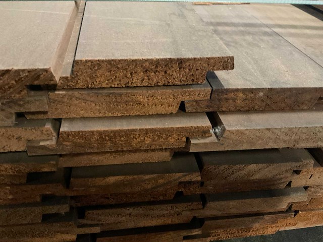 Kebony radiata shiplapdelen 19x110 mm (88x) - afbeelding 3 van  3