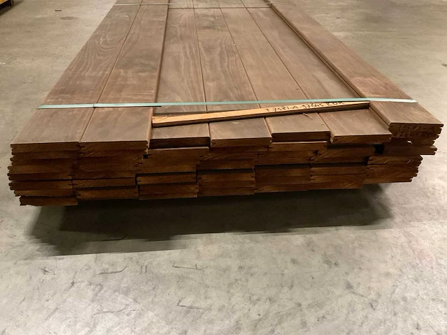 Kebony radiata terasdelen met clipsysteem 22x142 mm (52x) - afbeelding 4 van  6