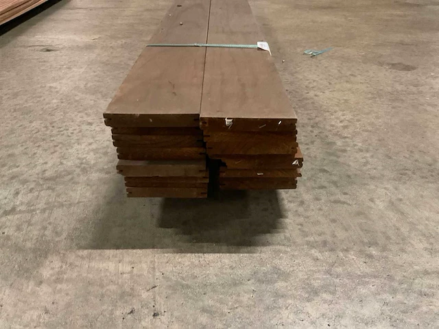Kebony radiata terrasdelen 22x142 mm (16x) - afbeelding 2 van  6