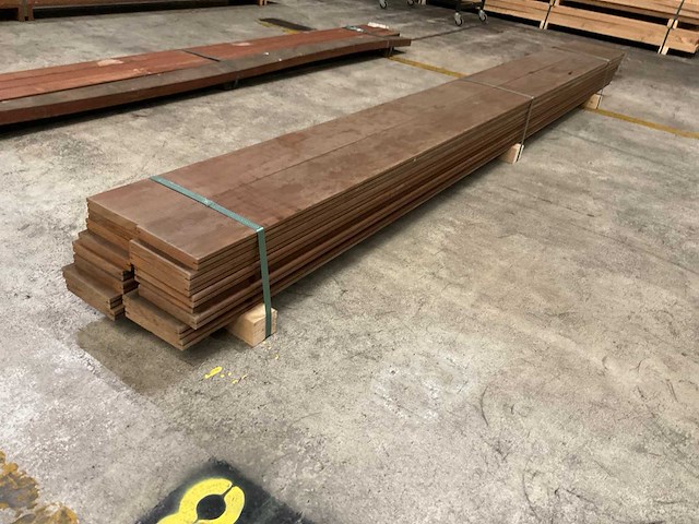 Kebony radiata vlonderdelen glad 22x142 mm (16x) - afbeelding 2 van  3