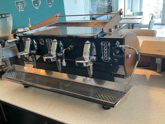 Kees van der westen mirage triplette espressomachine - afbeelding 2 van  7