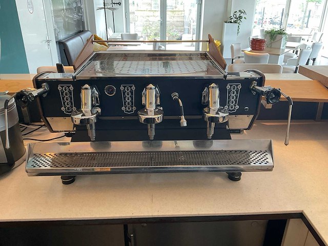 Kees van der westen mirage triplette espressomachine - afbeelding 3 van  7