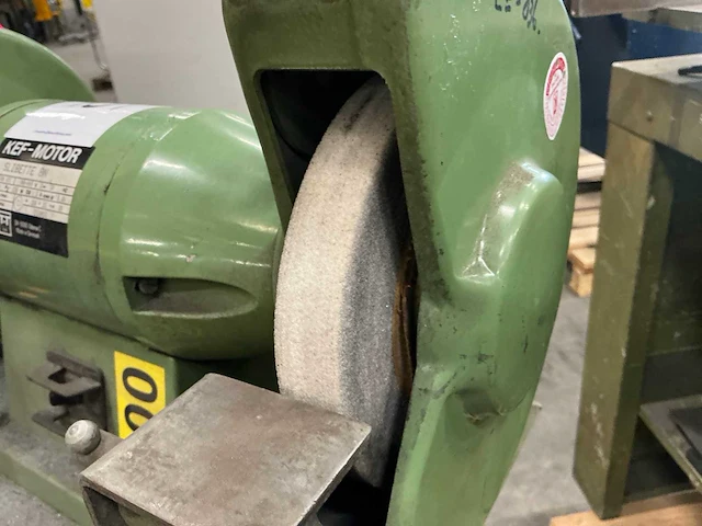 Kef-motor slibette 8n dubbelsteens slijpmachine - afbeelding 10 van  10