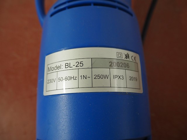 Kef - afbeelding 8 van  8