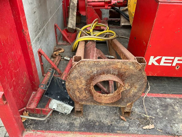 Kefdrill 62 mobiele boorinstallatie - afbeelding 16 van  28