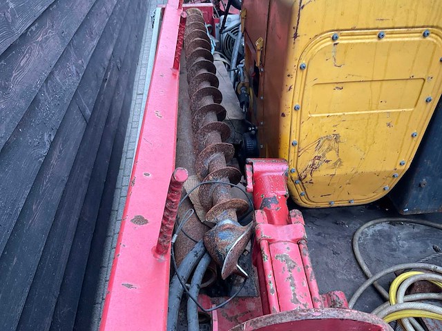 Kefdrill 62 mobiele boorinstallatie - afbeelding 19 van  28