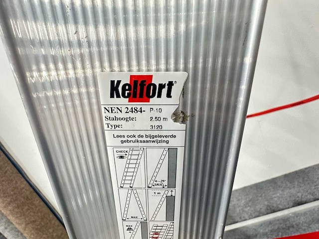 Kelfort - 3120 - uitzettrap - afbeelding 2 van  3