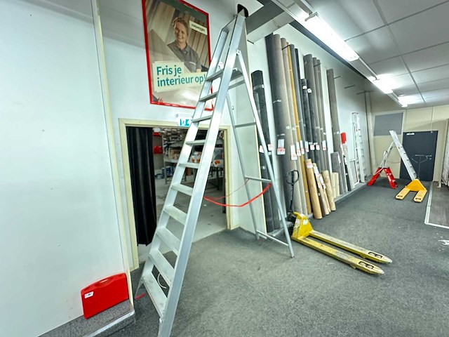 Kelfort - 3120 - uitzettrap - afbeelding 1 van  5