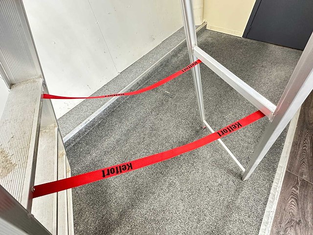 Kelfort - 320 - uitzettrap - afbeelding 3 van  4