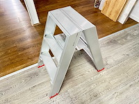 Kelfort - 3220 - uitzettrap - afbeelding 1 van  2