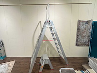 Kelfort - 3220 - uitzettrap - afbeelding 1 van  3