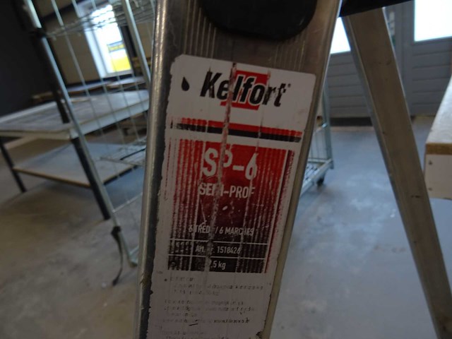Kelfort - sp-6 - trap - afbeelding 2 van  2