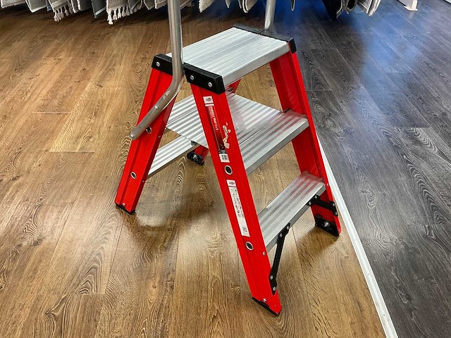 Kelfort - trap - afbeelding 2 van  3